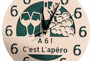 Horloge murale “Horloge Apéro” – Design en bois découpé